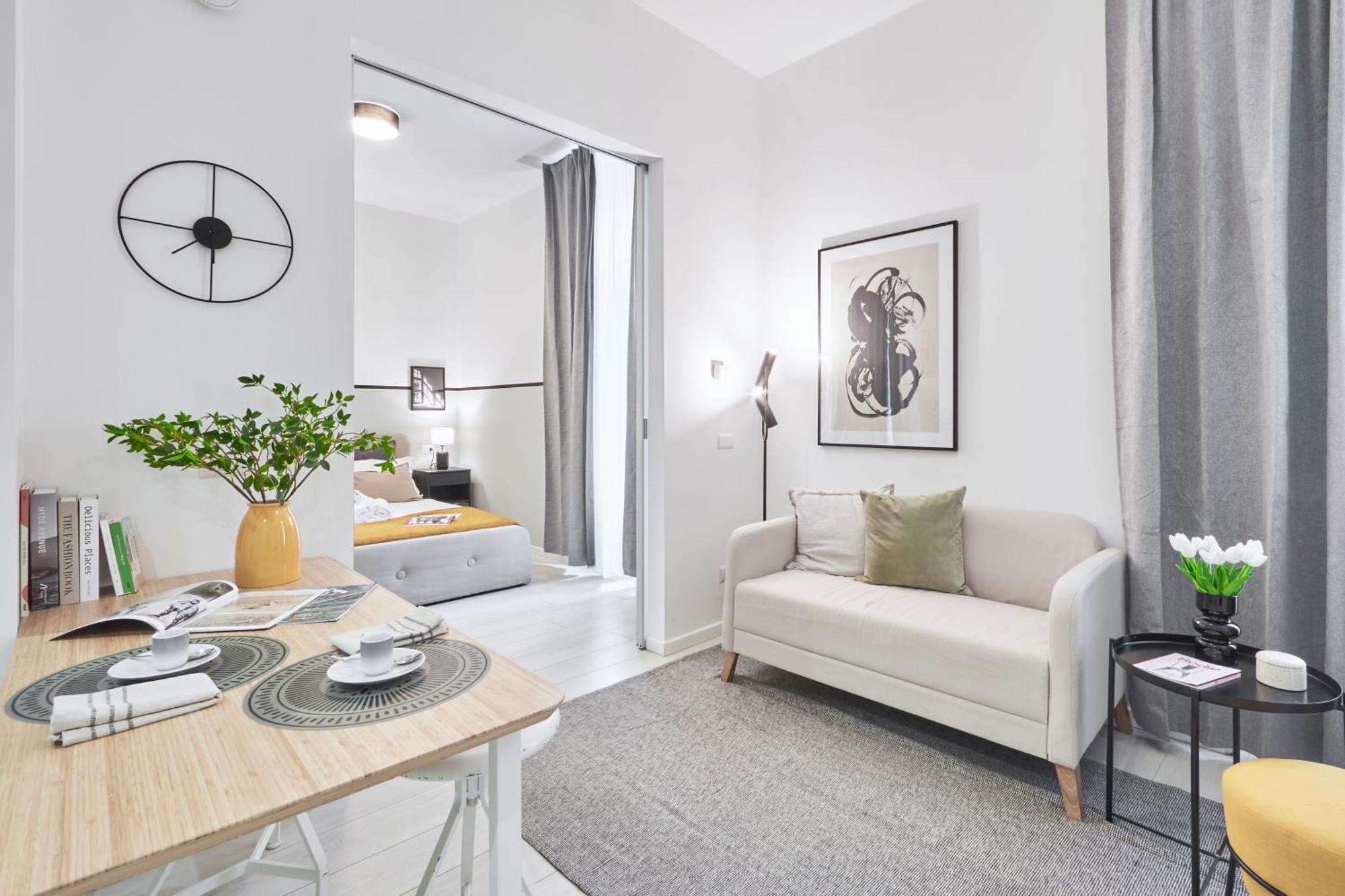 Elegante Appartamento Minimal Dai Tocchi Botanici Milan Bagian luar foto